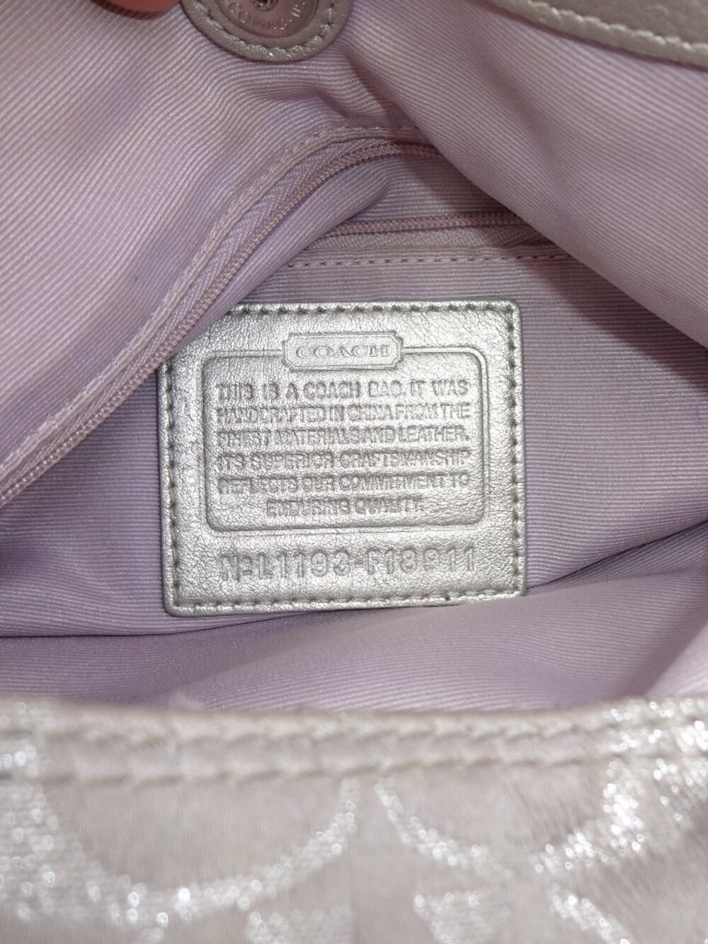 Coach Soho Metallic Silver Signature Jacquard Hobo Shoulder Bag Purse F18911 - Picture 9 of 16